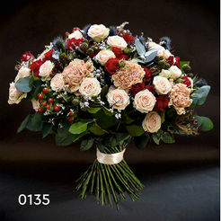 сборный букет - диантус (гвоздика), роза кустовая, бруния, зелень
